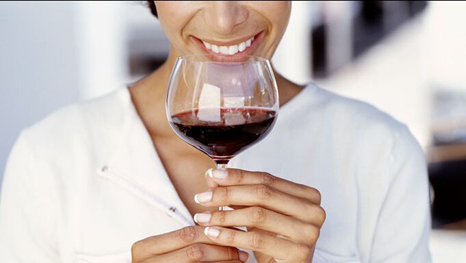 pití vína během diety je možné