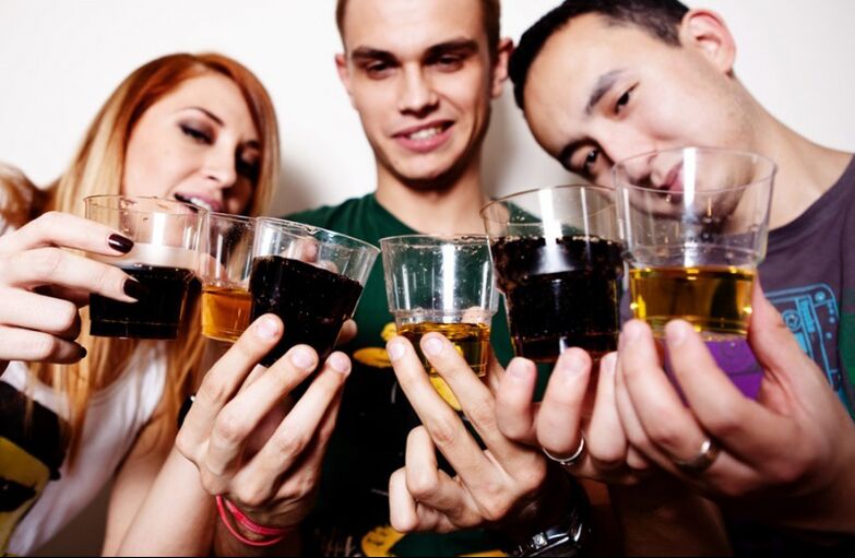 Nic nepřispívá k rozvoji alkoholismu jako kultury opilosti