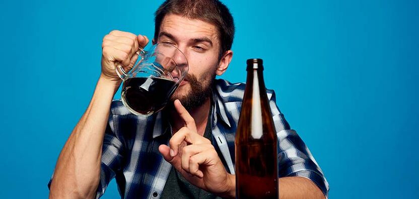 muž pije alkohol jak přestat foto 2